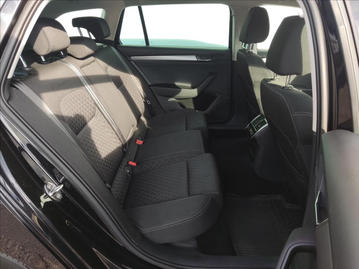 Škoda Superb Kombi 1,4 l 110 kw