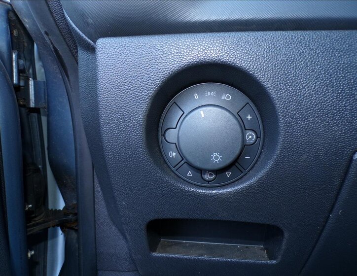 Opel Corsa Hatchback 1,2 l 59 kw