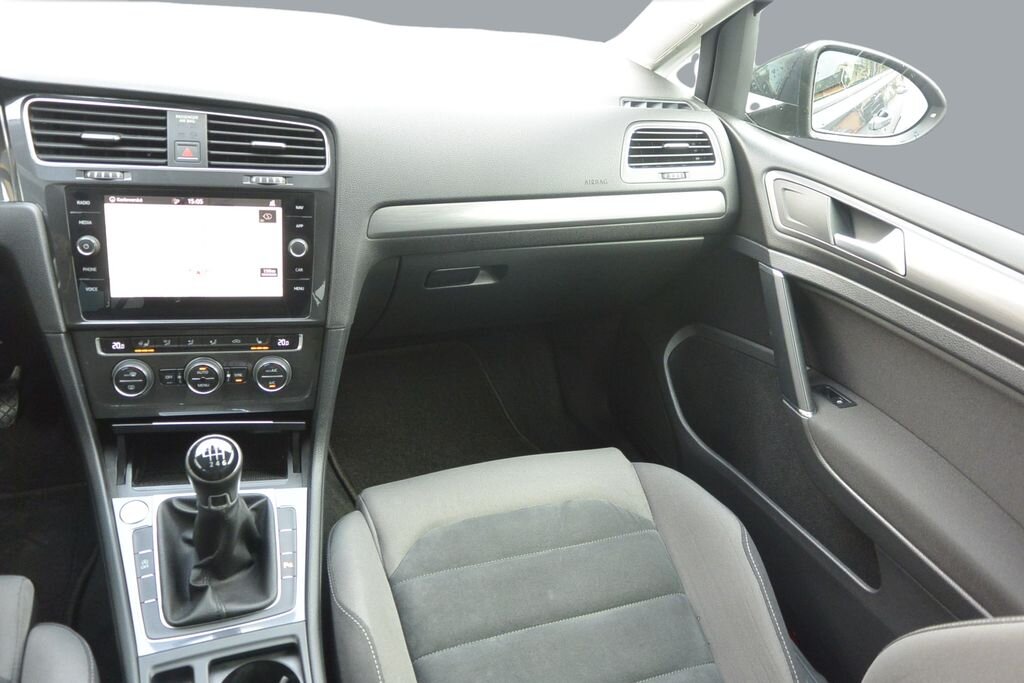 Volkswagen Golf Kombi 2,0 l 110 kw