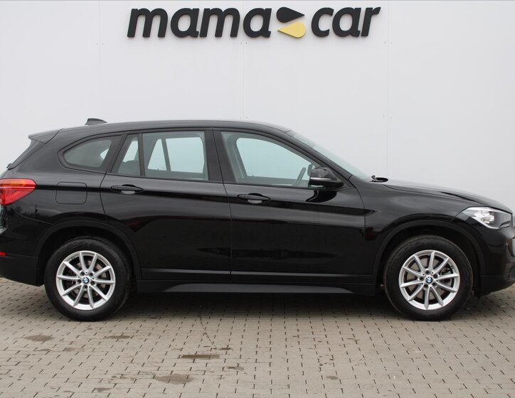 BMW X1 8