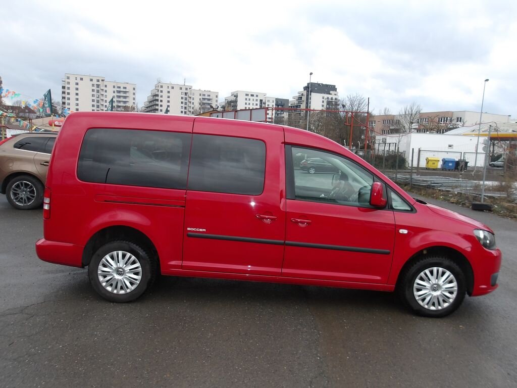 Volkswagen Caddy Kombi 1,6 l 75 kw