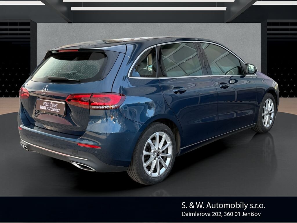 Mercedes-Benz Třídy B MPV 1,3 l 100 kw