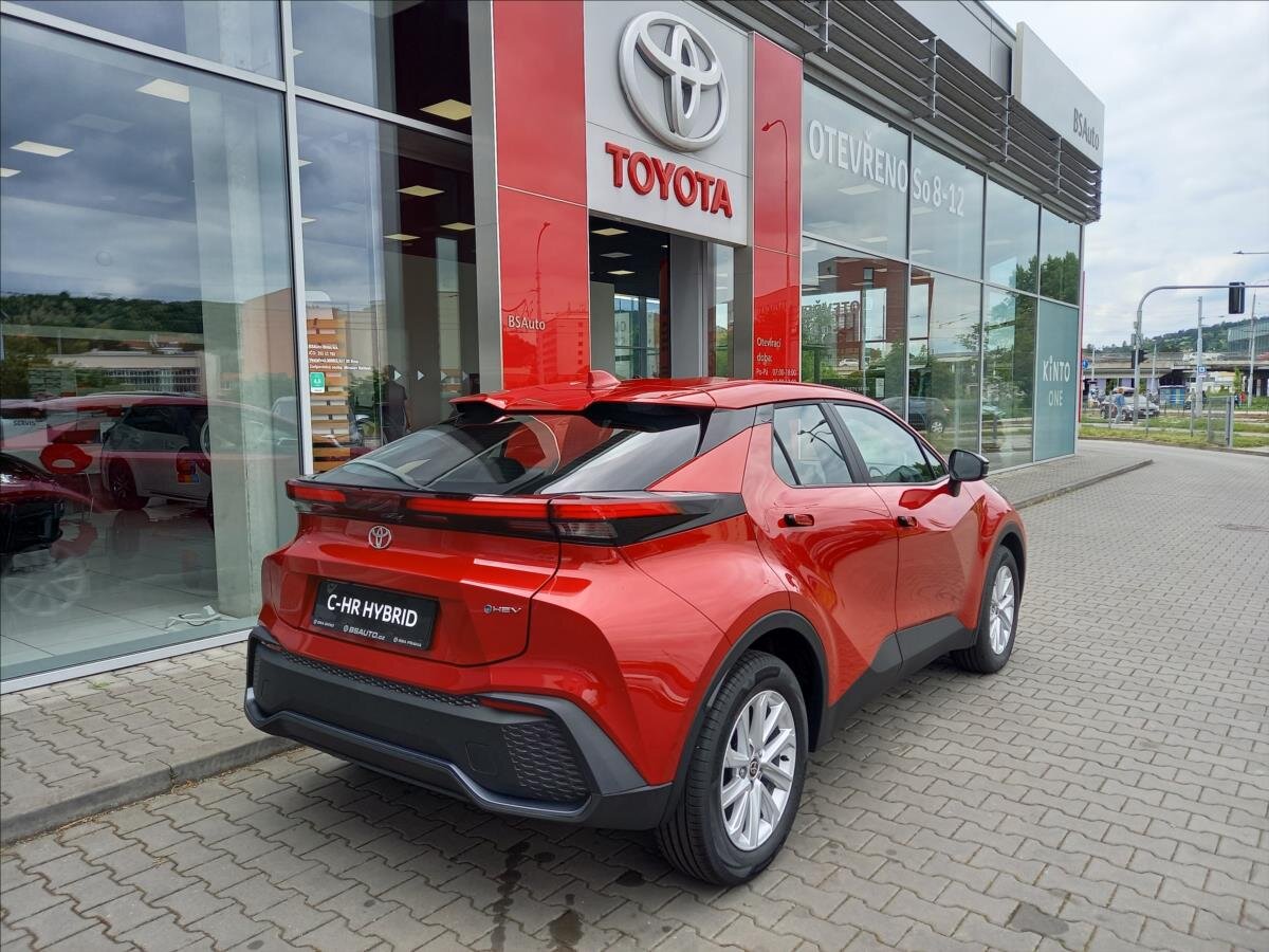 Toyota C-HR Hatchback 1,8 l 103 kw