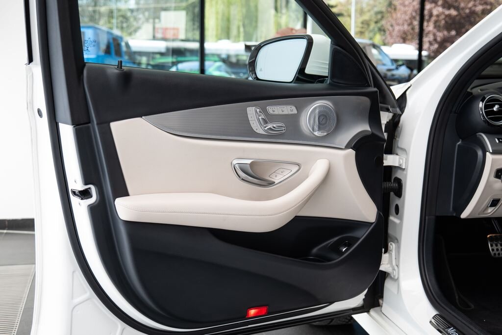 Mercedes-Benz Třídy E Sedan / Limuzína 2,0 l 145 kw