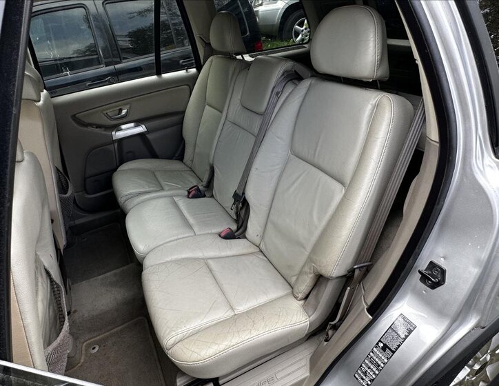 Volvo XC90 SUV / Terénní 2,4 l 120 kw