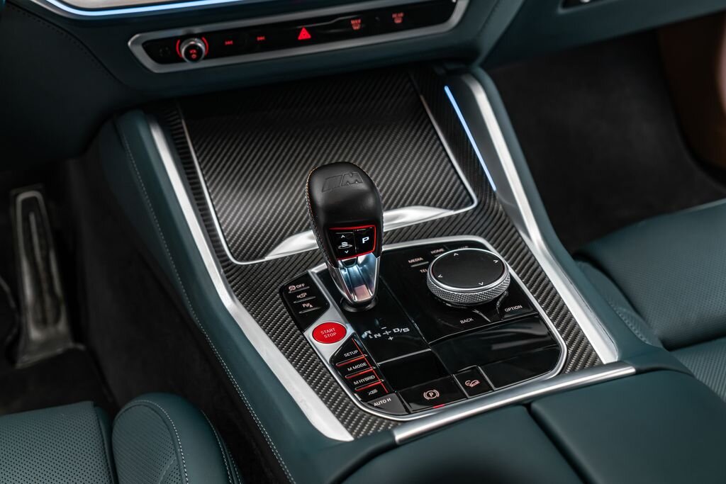 BMW XM SUV 4,4 l 360 kw