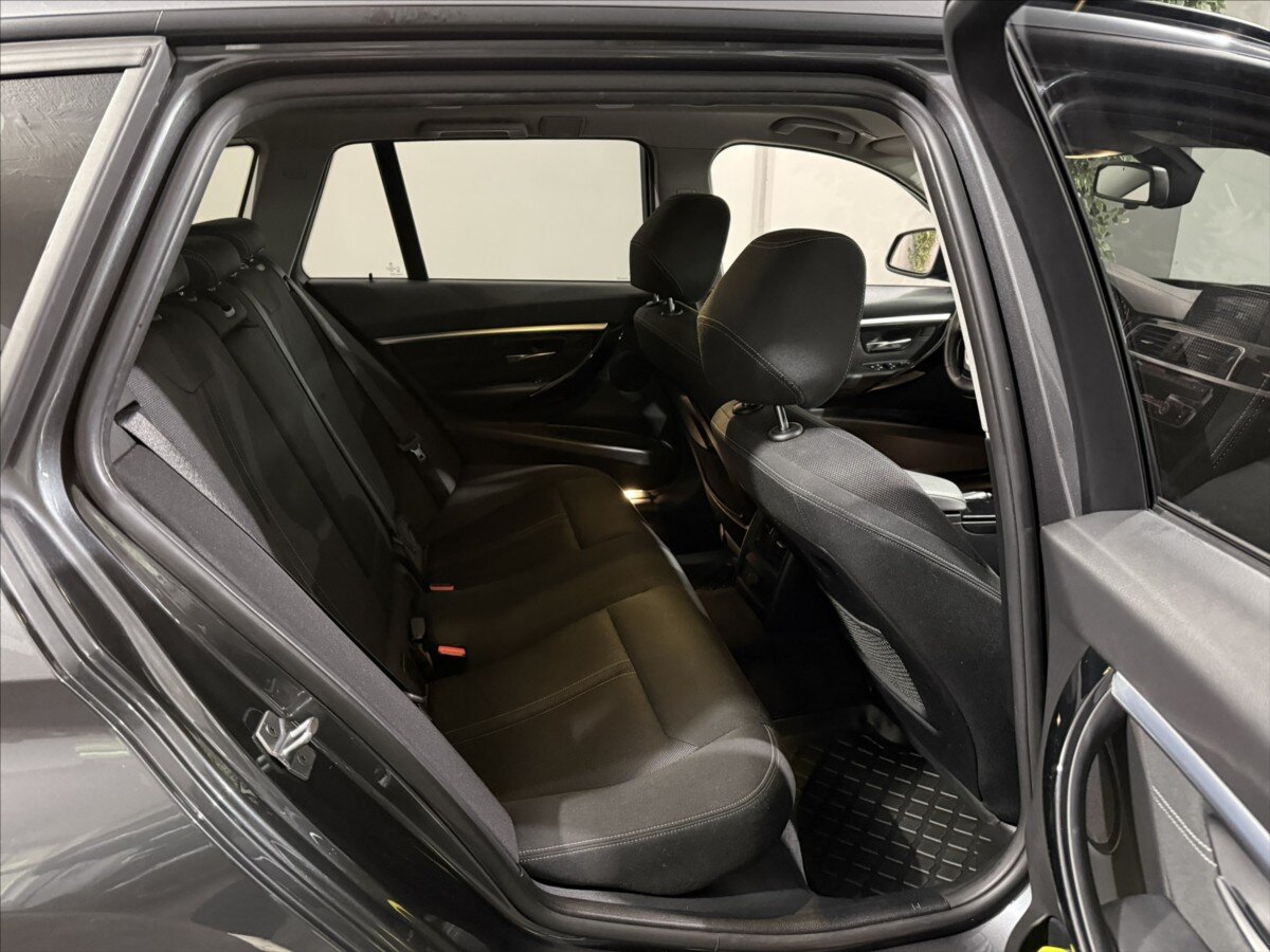 BMW Řada 3 Kombi 2,0 l 135 kw