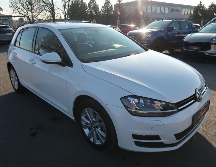 Volkswagen Golf Kombi 1,2 l 81 kw