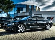Audi A8 26