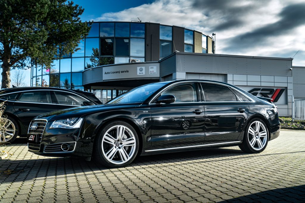 Audi A8