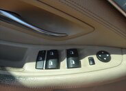 BMW Řada 5 Kombi 3,0 l 150 kw