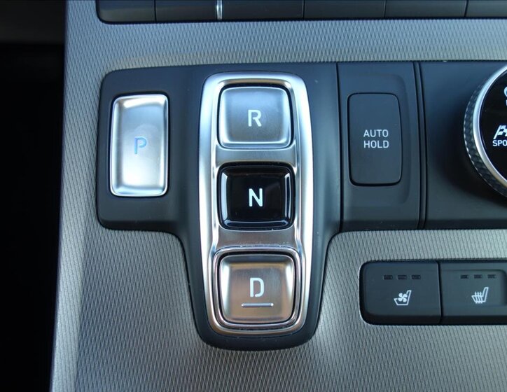 Hyundai Palisade SUV / Terénní 3,8 l 217 kw