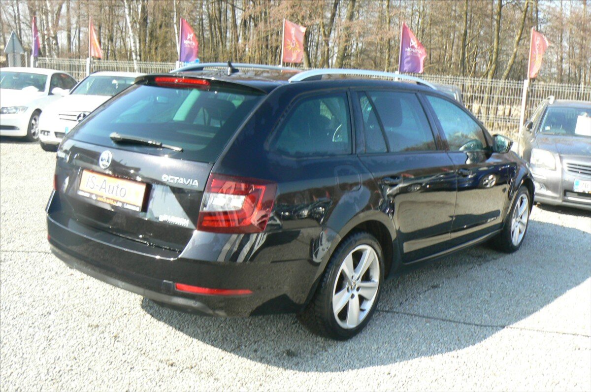 Škoda Octavia Kombi 2,0 l 110 kw