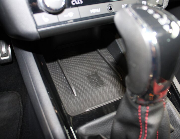 Škoda Kamiq Hatchback 999,0 81 kw