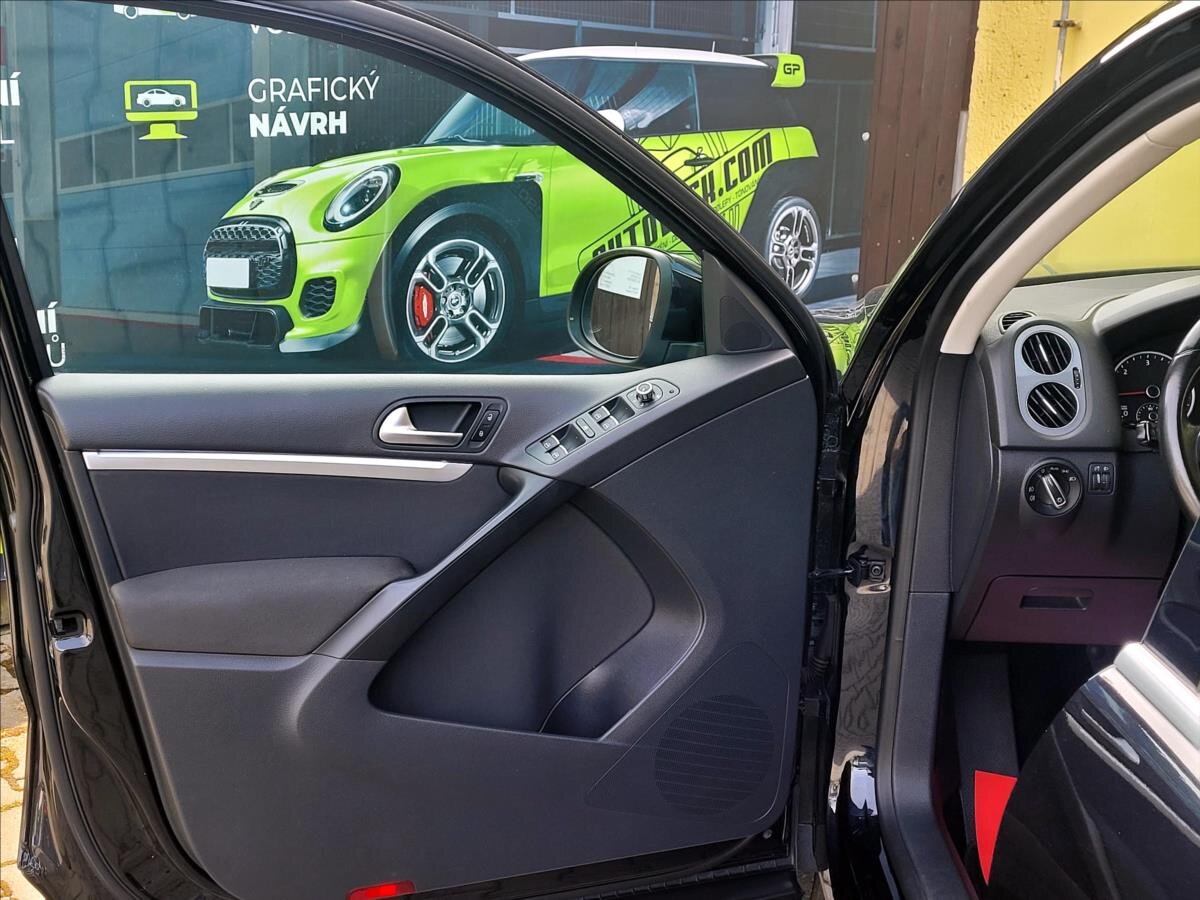 Volkswagen Tiguan SUV 2,0 l 103 kw