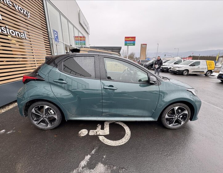 Toyota Yaris Hatchback 1,5 l 68 kw