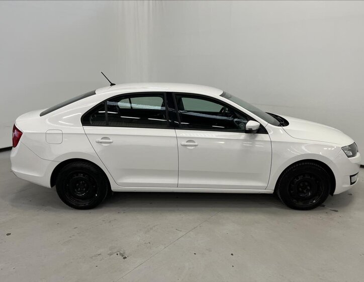 Škoda Rapid Liftback 1,2 l 66 kw