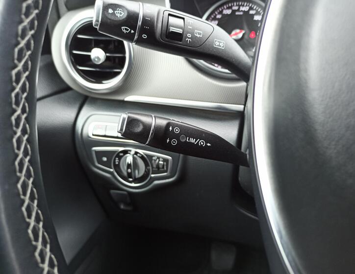 Mercedes-Benz Třídy V 25