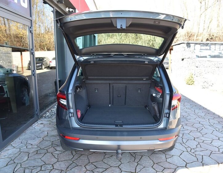 Škoda Karoq SUV / Terénní 1,5 l 110 kw