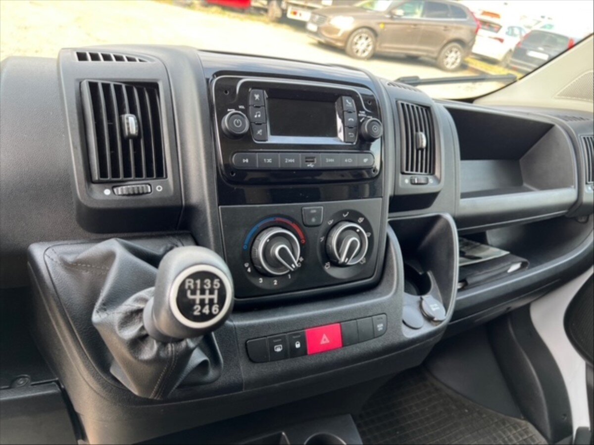 Peugeot Boxer Skříň 2,2 l 103 kw