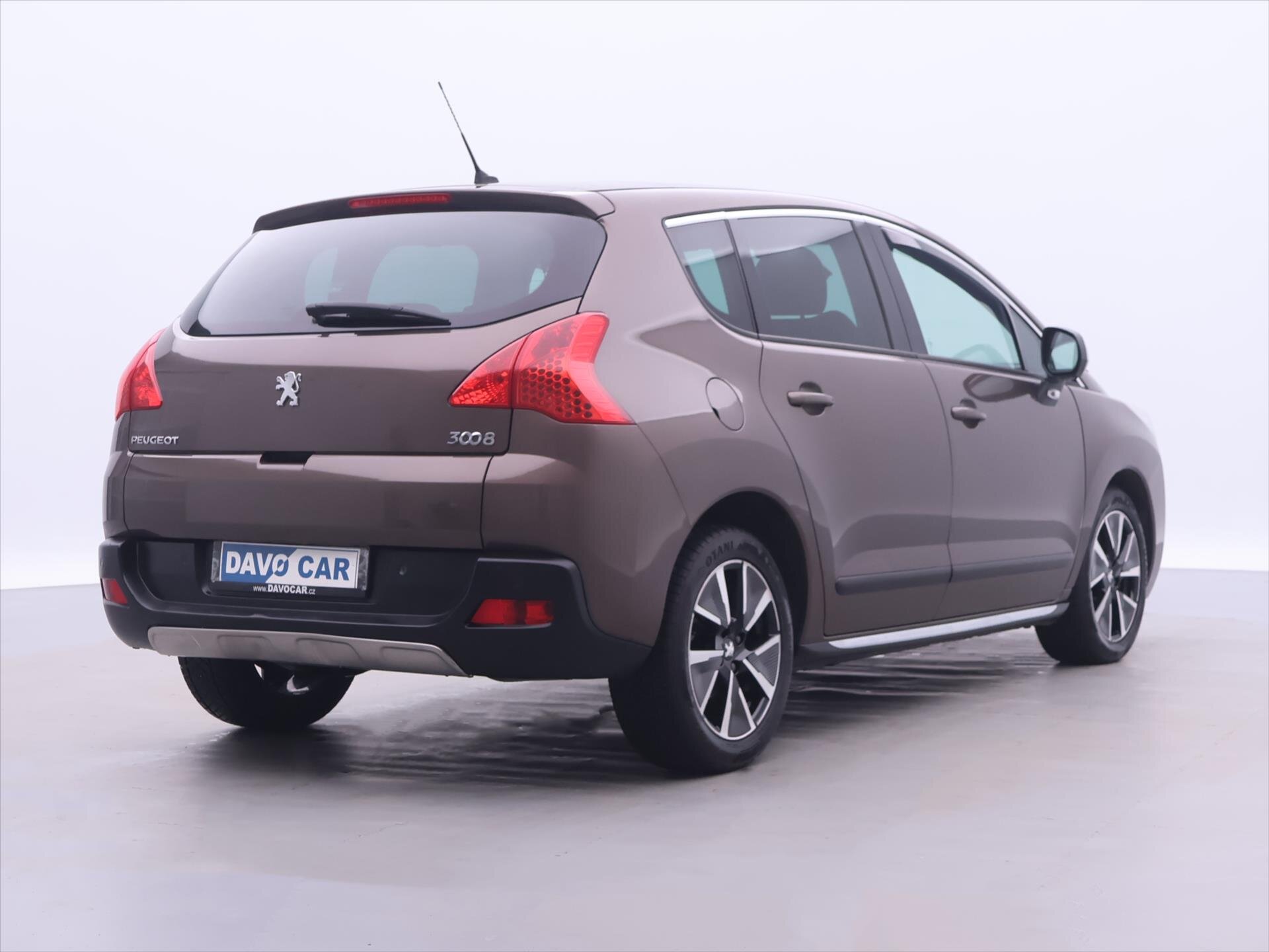 Peugeot 3008 MPV 2,0 l 120 kw