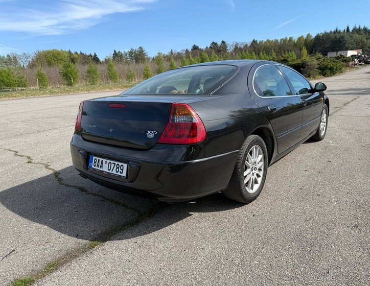 Chrysler 300M Sedan / Limuzína 3,5 l 185 kw