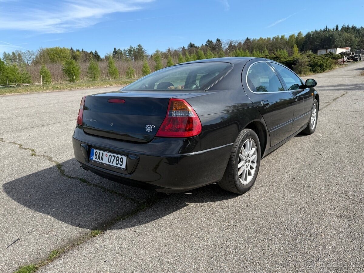 Chrysler 300M Sedan / Limuzína 3,5 l 185 kw