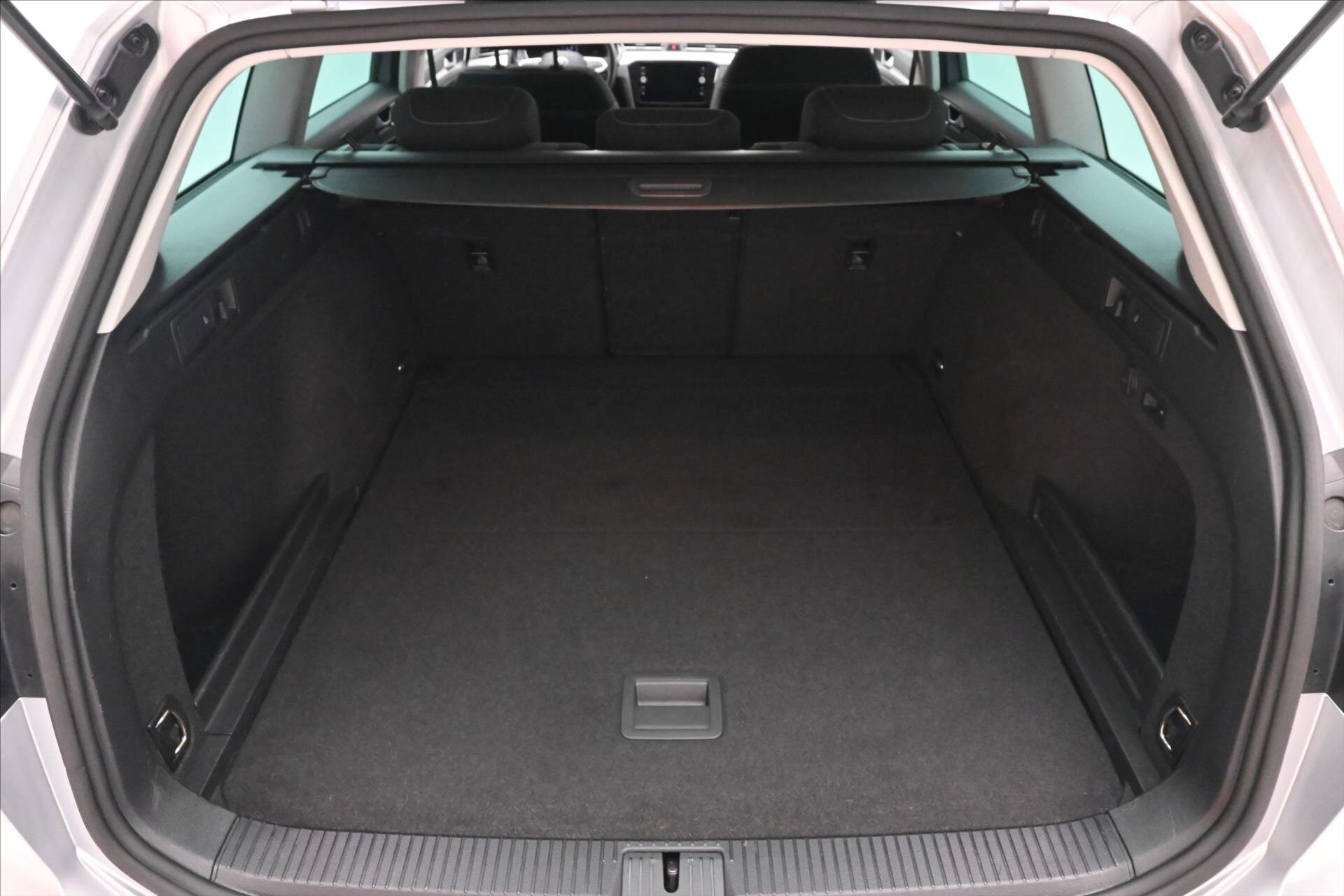 Volkswagen Passat Kombi 2,0 l 110 kw