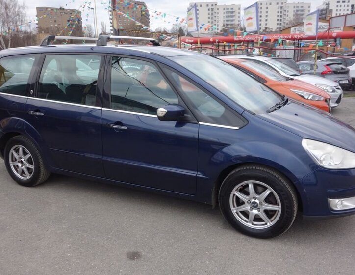 Ford Galaxy MPV 2,0 l 103 kw