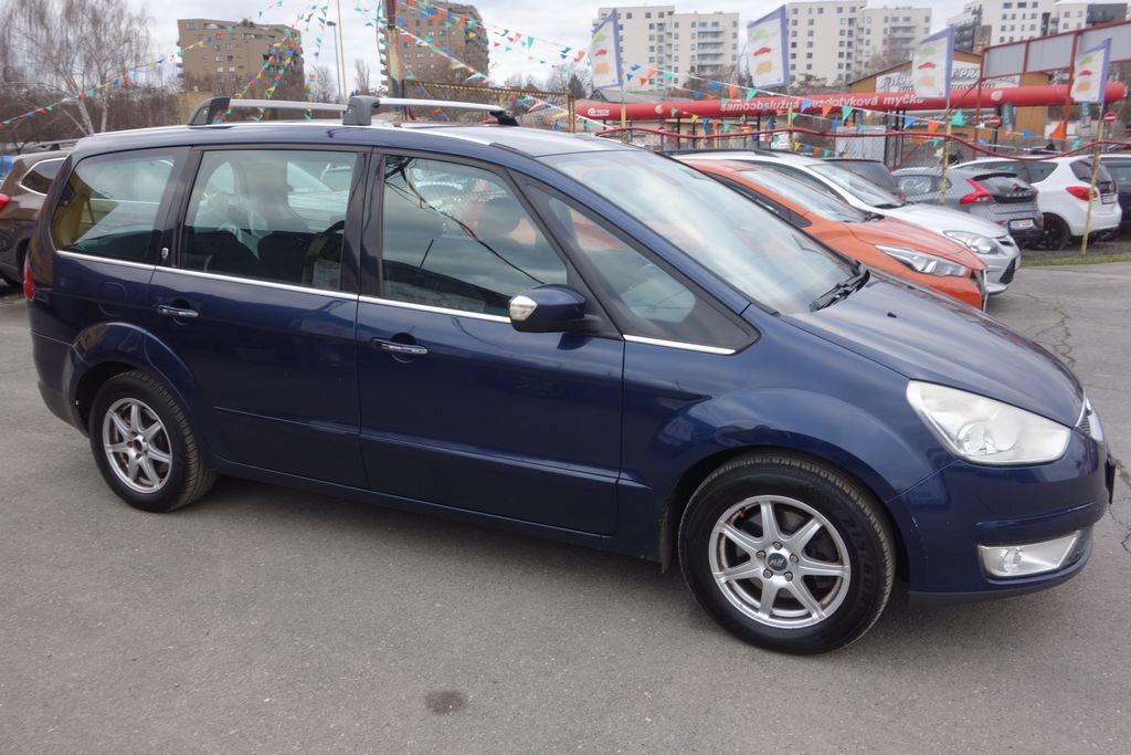 Ford Galaxy MPV 2,0 l 103 kw