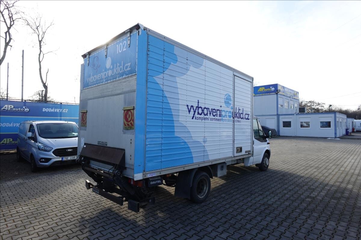 Ford Transit Skříň 2,4 l 85 kw