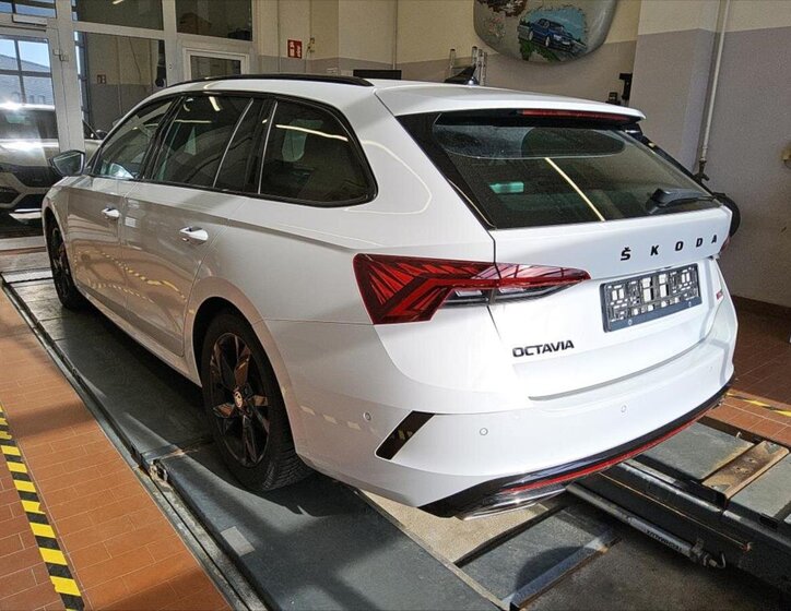 Škoda Octavia Kombi 2,0 l 147 kw
