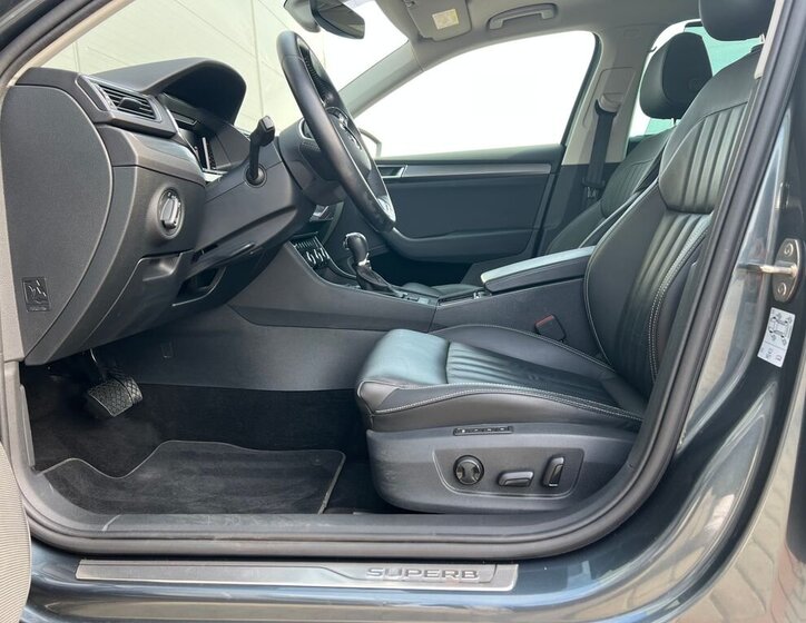 Škoda Superb Kombi 2,0 l 110 kw