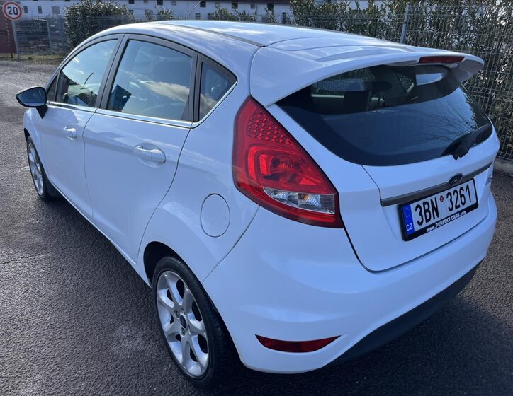Ford Fiesta Hatchback 1,2 l 60 kw
