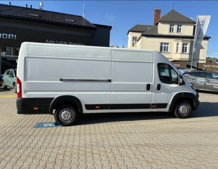 Peugeot Boxer 8