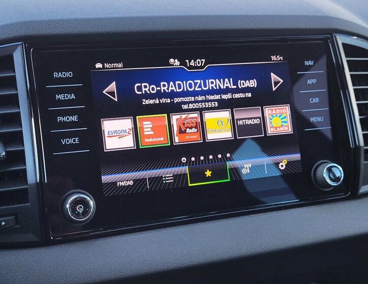 Škoda Karoq SUV / Terénní 1,5 l 110 kw