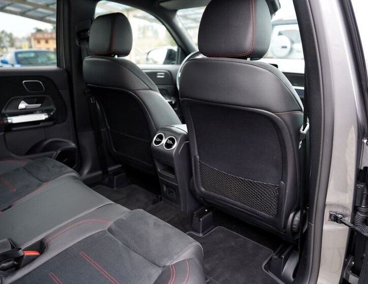 Mercedes-Benz GLB SUV / Terénní 2,0 l 110 kw