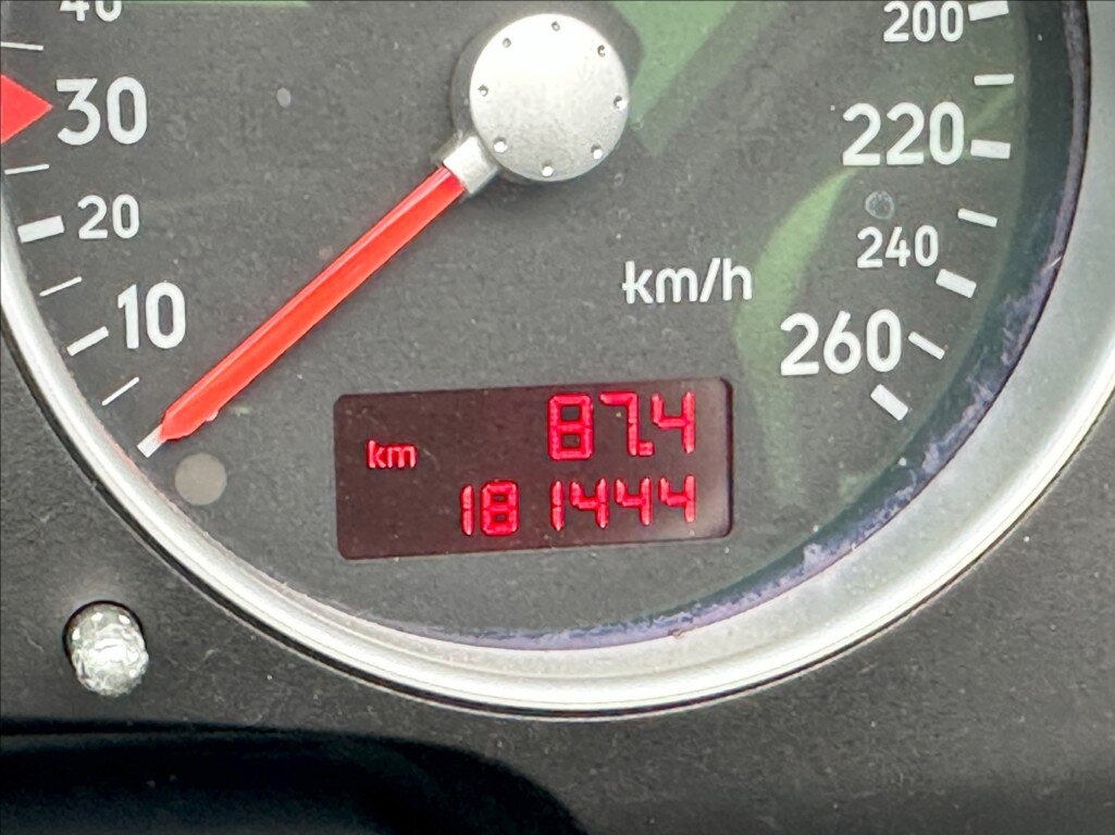 Audi TT Kabriolet 1,8 l 110 kw