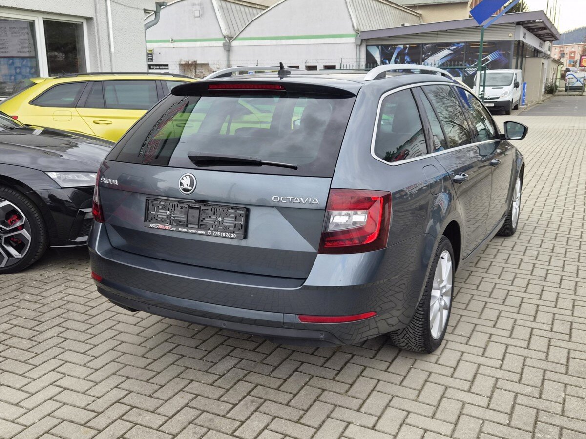 Škoda Octavia Kombi 2,0 l 110 kw
