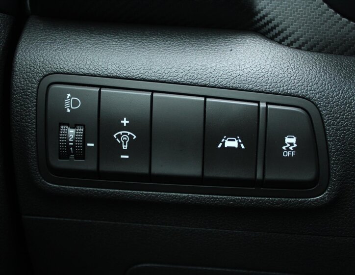 Hyundai Tucson SUV 1,6 l 85 kw