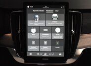 Volvo XC90 SUV / Terénní 2,0 l 335 kw