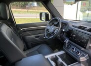Land Rover Defender SUV 3,0 l 221 kw