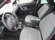 Škoda Roomster Kombi 1,2 l 51 kw
