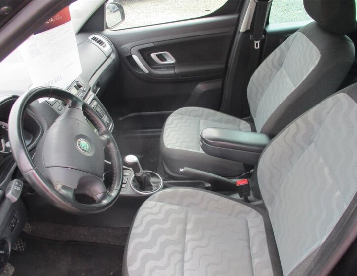 Škoda Roomster Kombi 1,2 l 51 kw