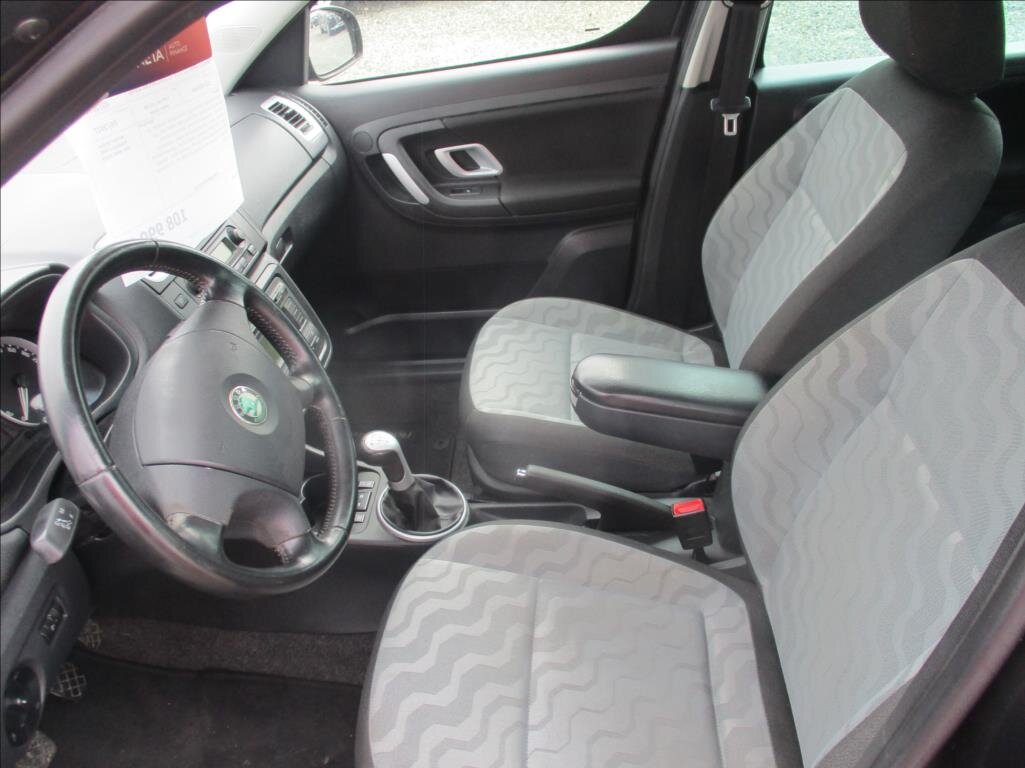 Škoda Roomster Kombi 1,2 l 51 kw