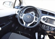 Toyota Yaris Hatchback 998,0 51 kw