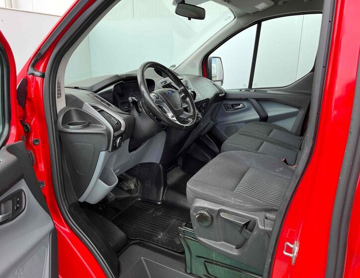 Ford Transit Custom 5