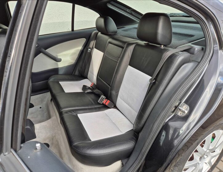 Škoda Octavia Sedan / Limuzína 1,8 l 132 kw