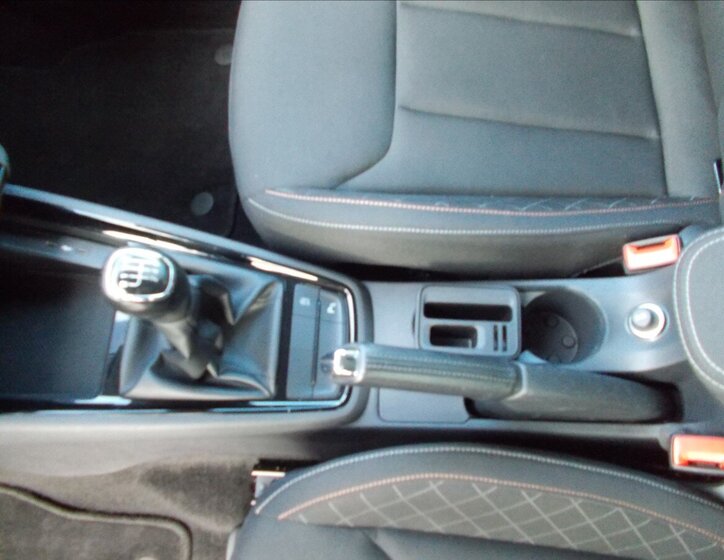 Škoda Kamiq SUV 999,0 85 kw