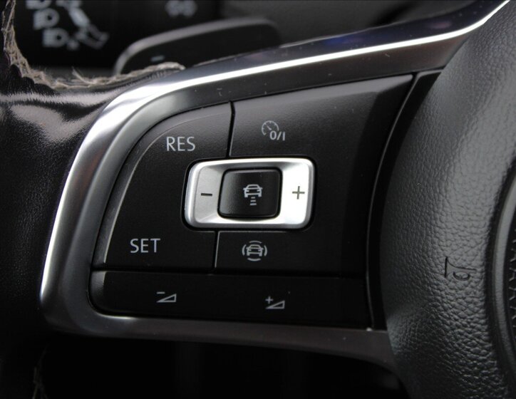 Volkswagen Arteon Hatchback 2,0 l 176 kw